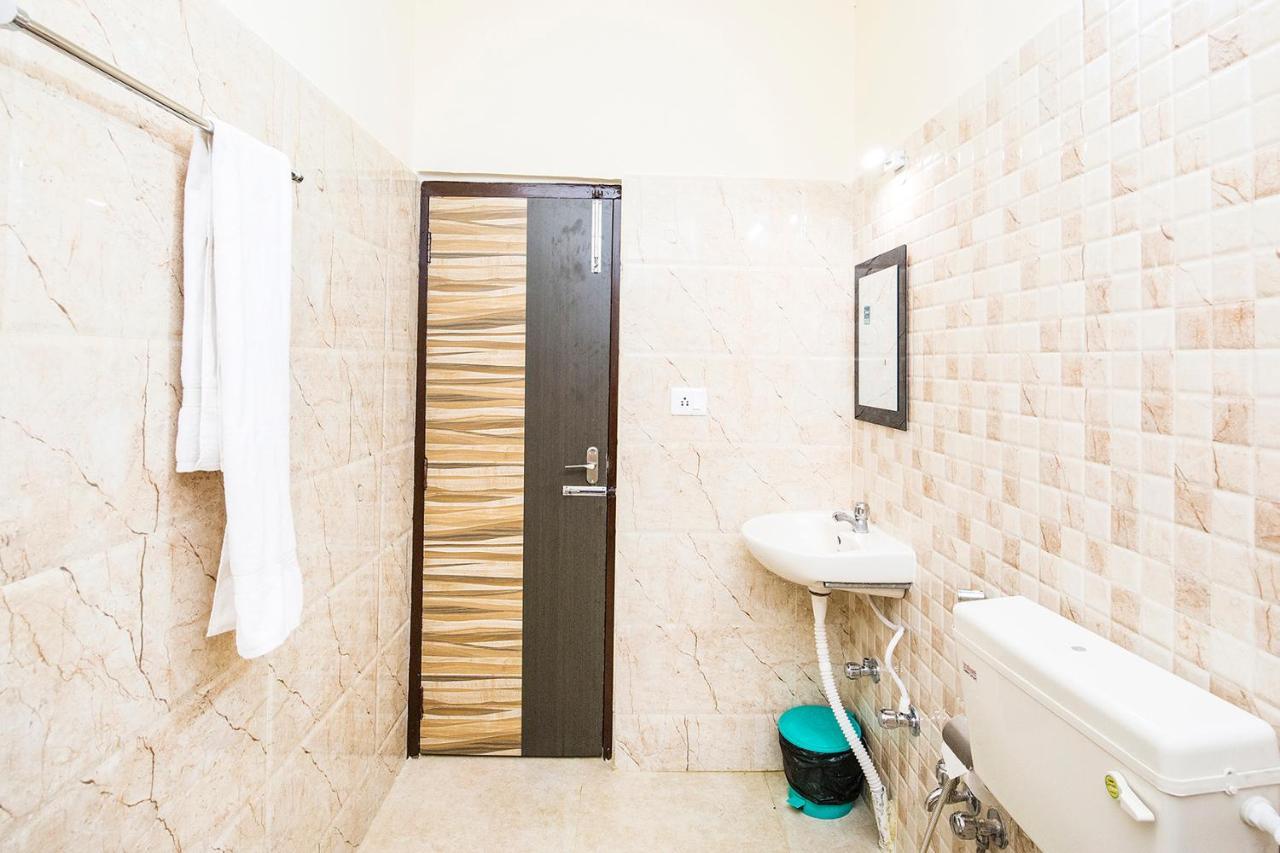 Fabhotel Kolkata Residency Salt Lake Экстерьер фото
